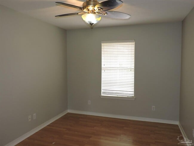 Building Photo - 5097 Chinook Ave