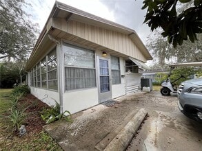 Building Photo - 16 Grey Fox Ln
