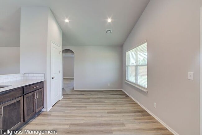 Building Photo - New Construction! Available Now!