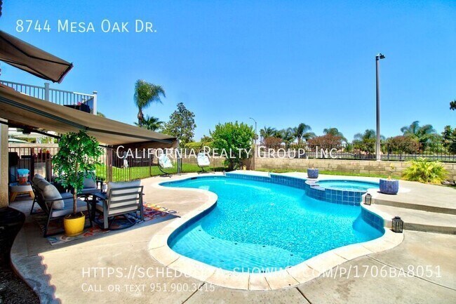 Building Photo - 8744 Mesa Oak Dr