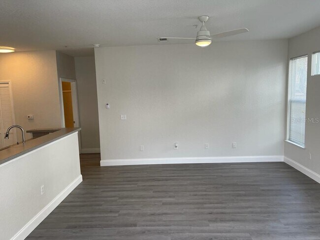 Building Photo - 2513 Maitland Crossing Way