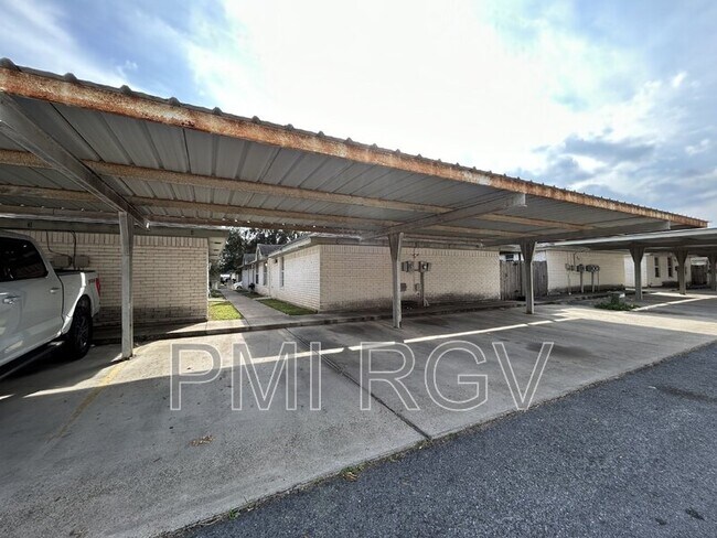 Building Photo - 1817 Tierra Dulce Dr