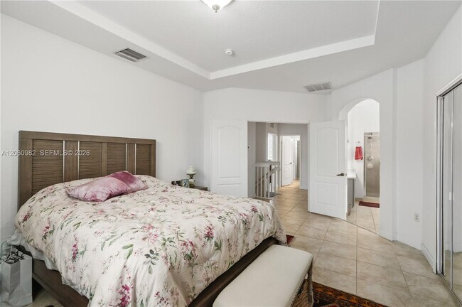 Building Photo - 8741 NW 110th Ave