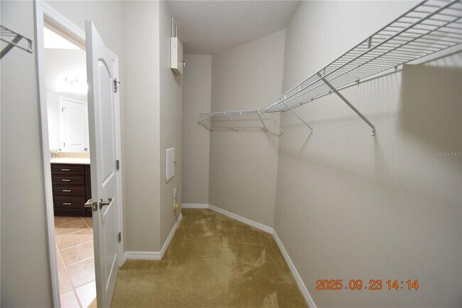 Building Photo - 15660 Starling Water Dr