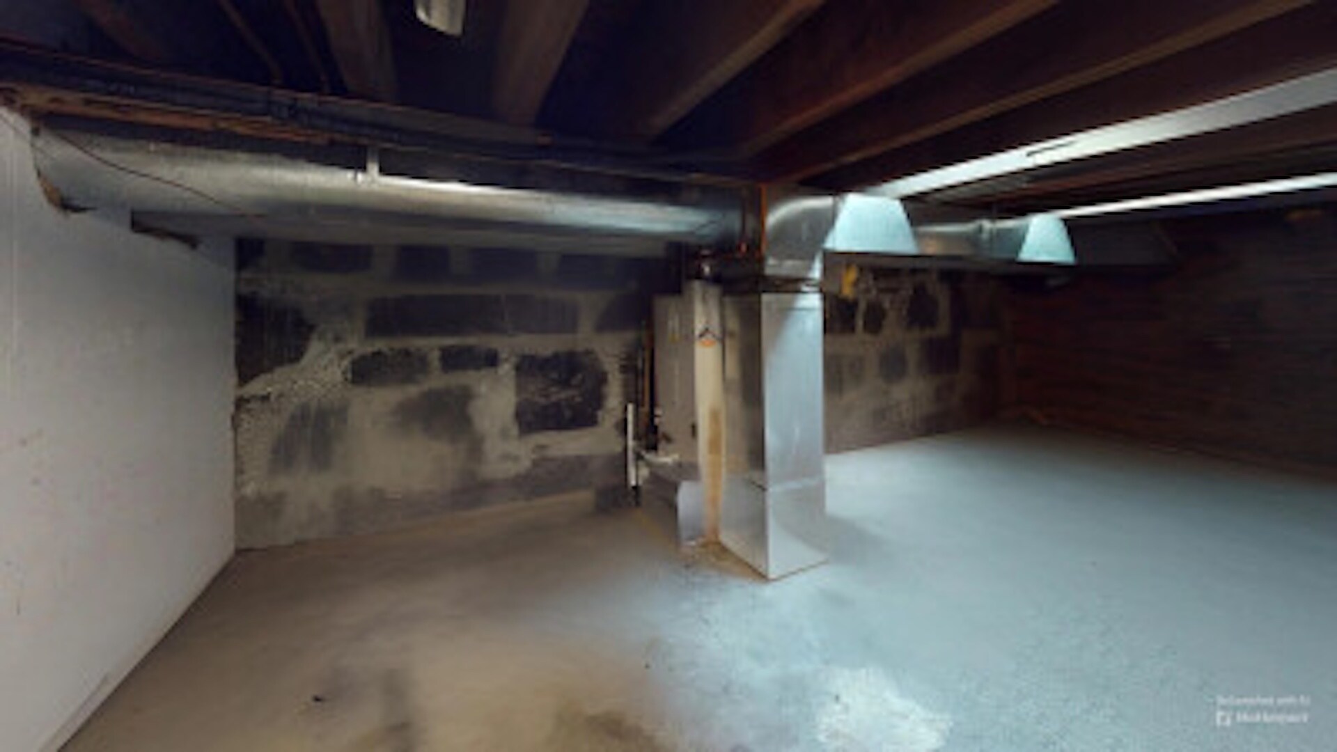 Building Photo - 330 1/2 E St