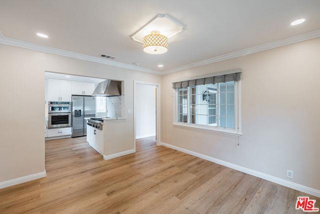 Building Photo - 2537 Cotner Ave