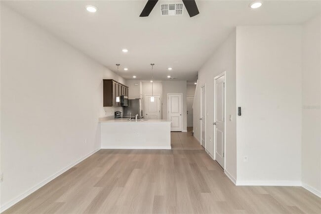 Building Photo - 5489 Elmview Xing