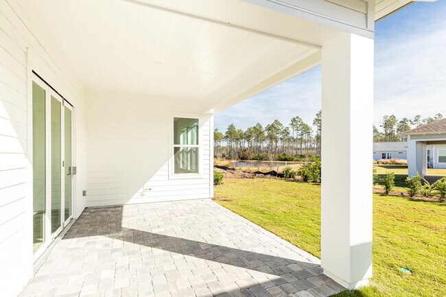 Building Photo - 20 Ravine Rd