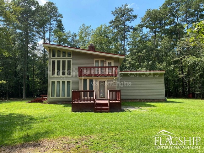 Primary Photo - 1228 Forest Acres Dr