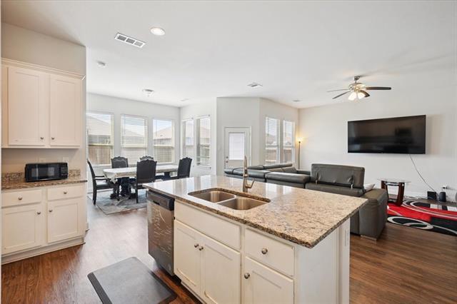 Building Photo - 313 Marble Creek Dr