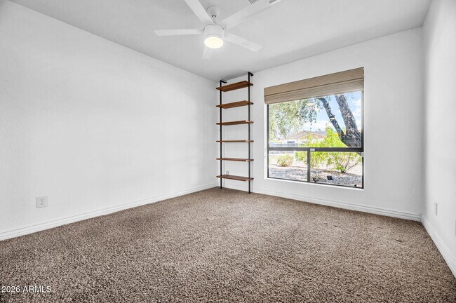 Building Photo - 5219 E Winchcomb Dr
