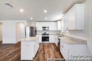 Building Photo - 7333 Yucca Pl