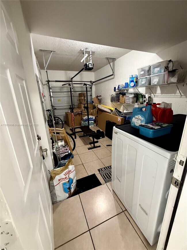 Building Photo - 8544 NW 140th Terrace