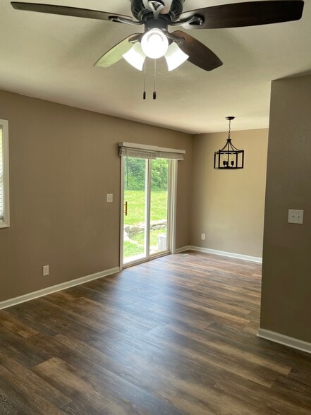 Dinning Room - 102 Orourke Drive