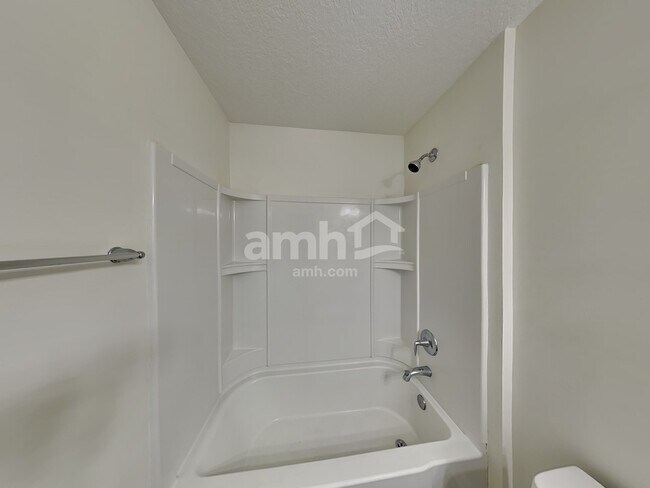 Building Photo - 205 W Jayce Wy