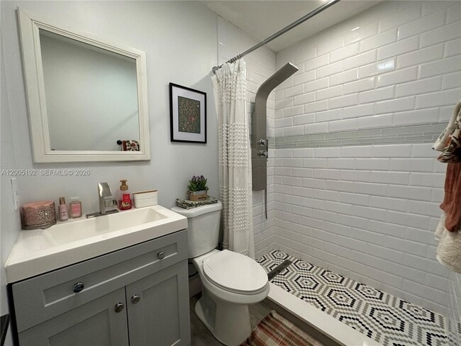 Building Photo - 4840 SW 149th Ct