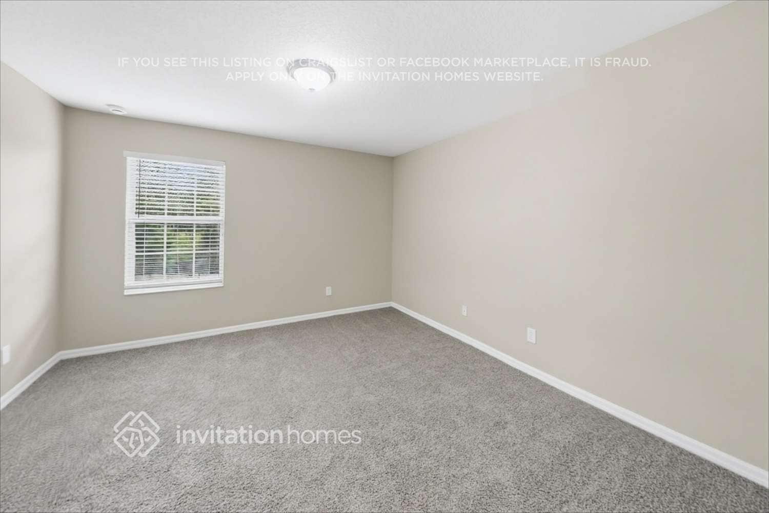 Building Photo - 9156 Lake Avon Dr