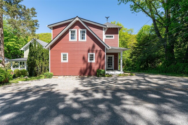 Building Photo - 53 Cove Rd