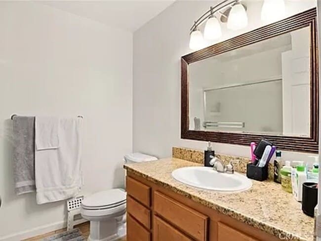 Building Photo - Check out the video! 3 Bedroom 2 Bath Cond...