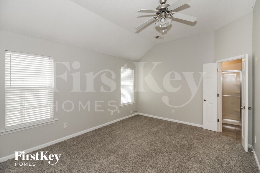 Building Photo - 978 Parham Drive