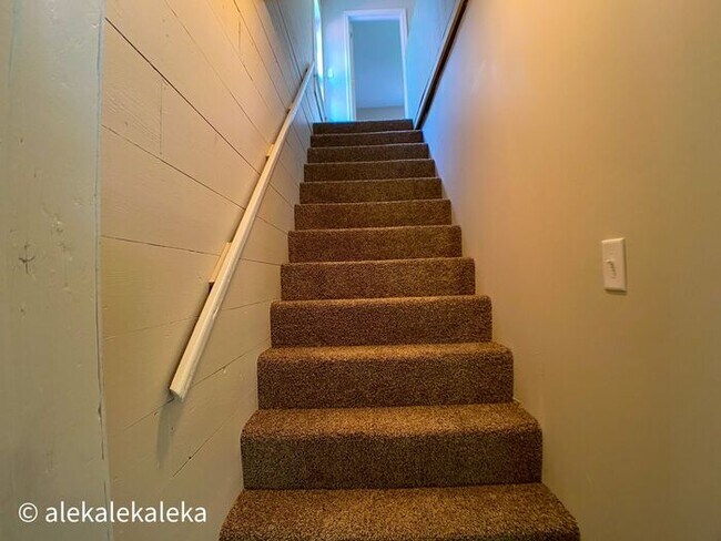 Building Photo - Julian 4 Bedroom, 2 Bathrooms Incredible F...