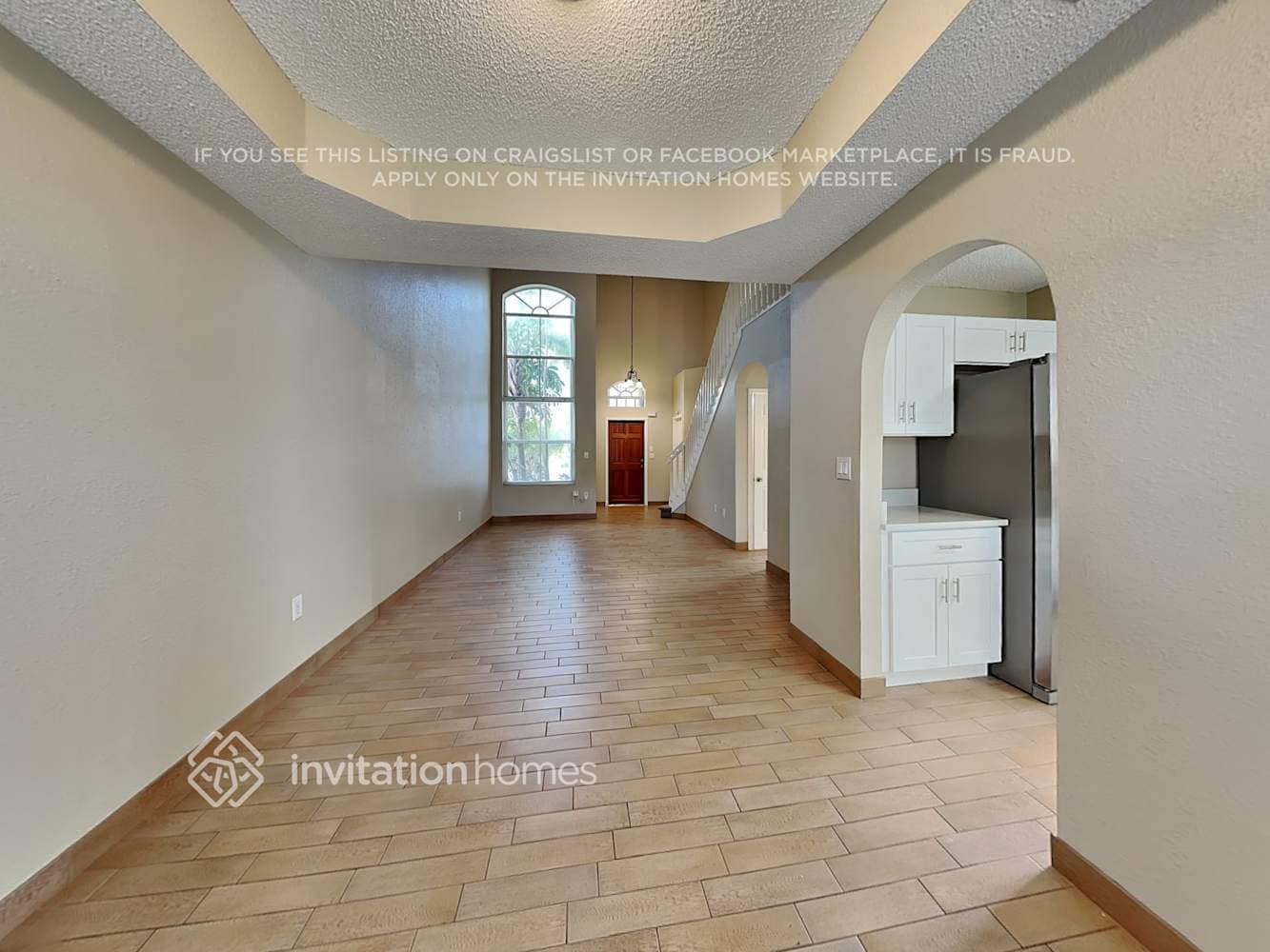 Building Photo - 414 Lakeside Cir