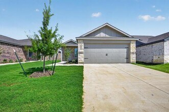 Building Photo - 2509 Guineas Ln