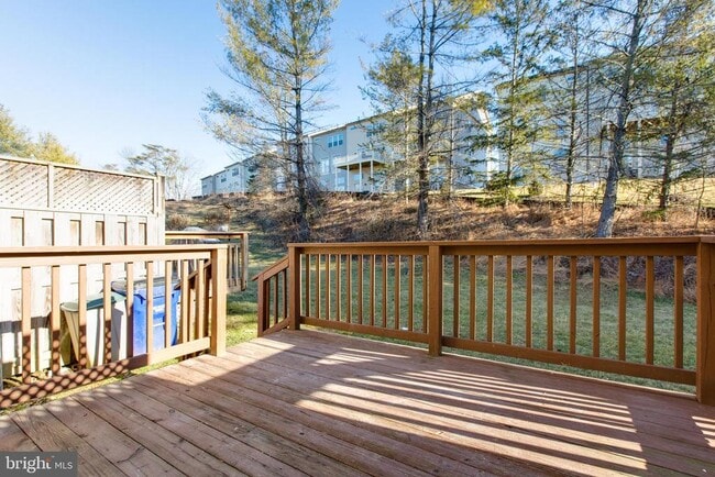 Building Photo - 8602 Andrew Ellicott Ct