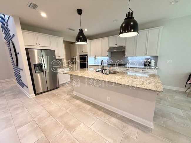 Building Photo - 676 Natureland Cir