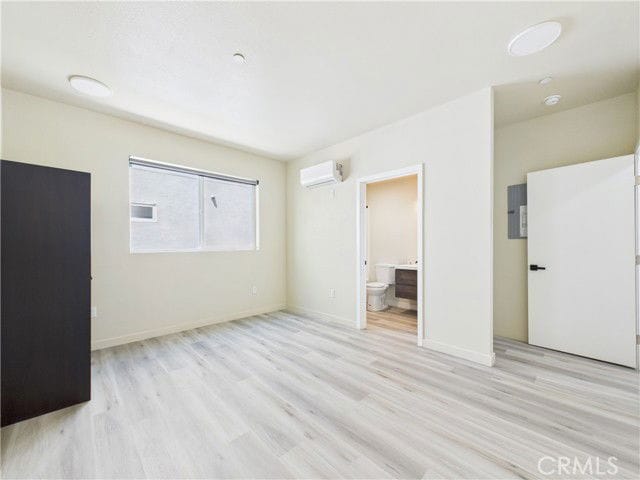 Building Photo - 8457 Langdon Ave