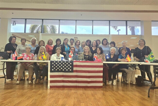 Building Photo - 2305 Lucaya Ln