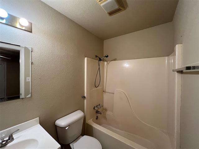 Building Photo - 1811 Park Pl