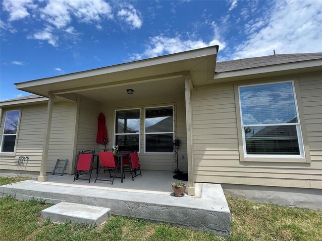 Building Photo - 13724 Harrisglenn Dr