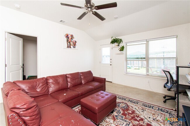 Building Photo - 1258 Lehmann Dr