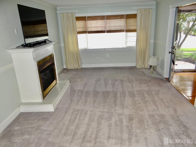 Building Photo - 514 Leawood Ave