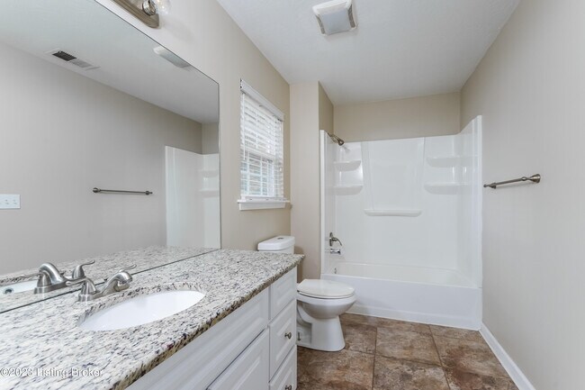 Building Photo - 8104 Apple Valley Dr