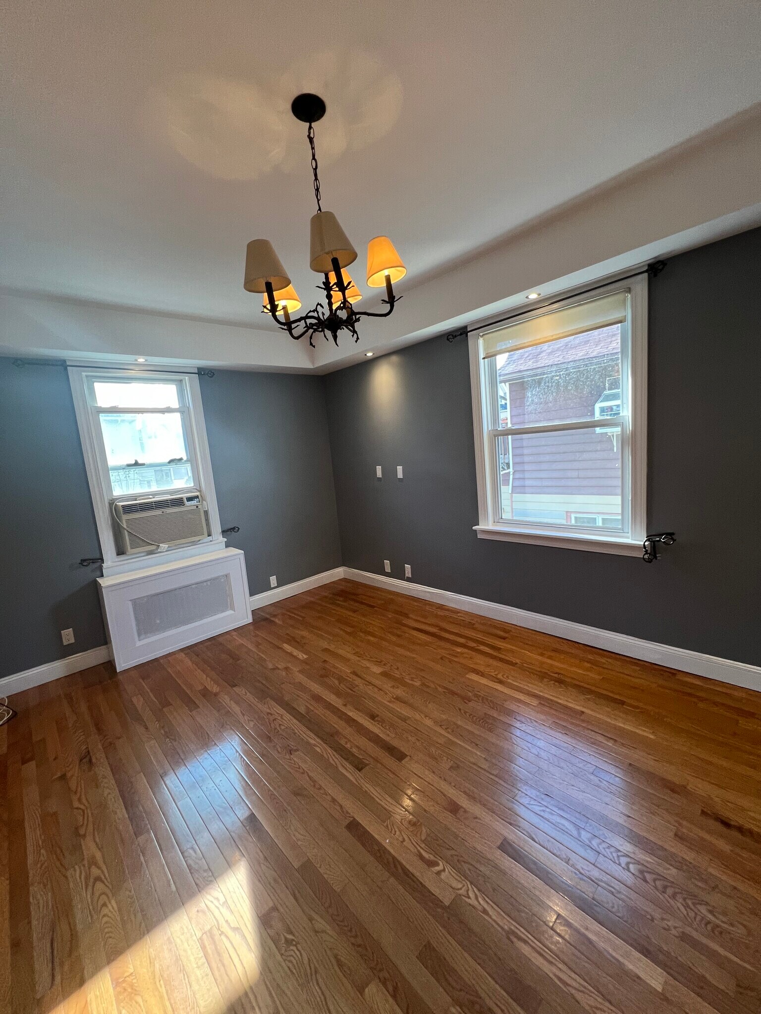 Building Photo - 152 Urban St