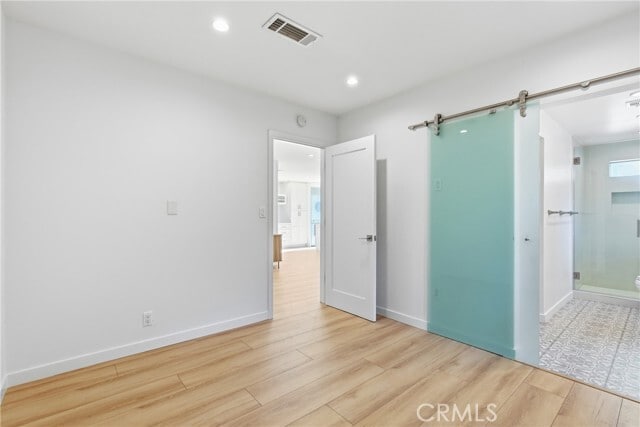 Building Photo - 17546 Kittridge St