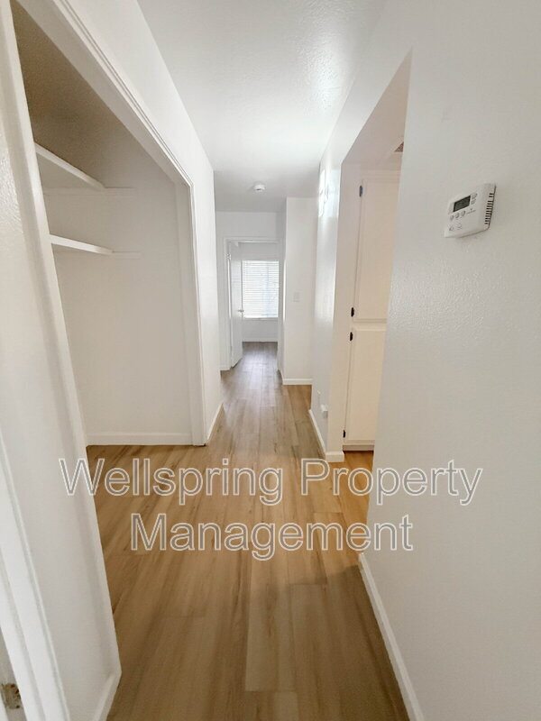 Building Photo - 3251 Mill Springs Dr