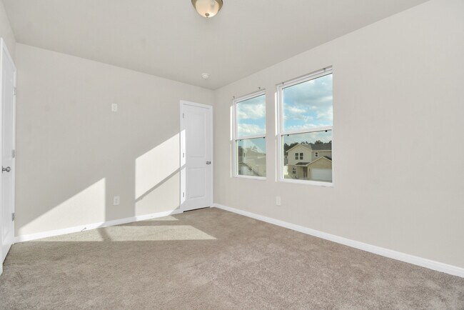 Building Photo - 15665 Briar Frst Dr