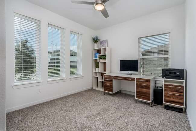 Building Photo - 13344 Bear Creek Ct