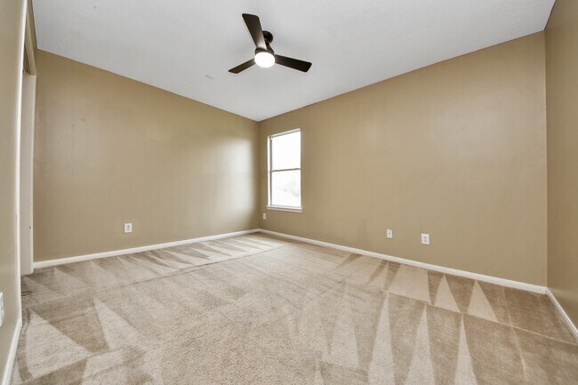 Building Photo - 4006 Wimberley Hollow Ln