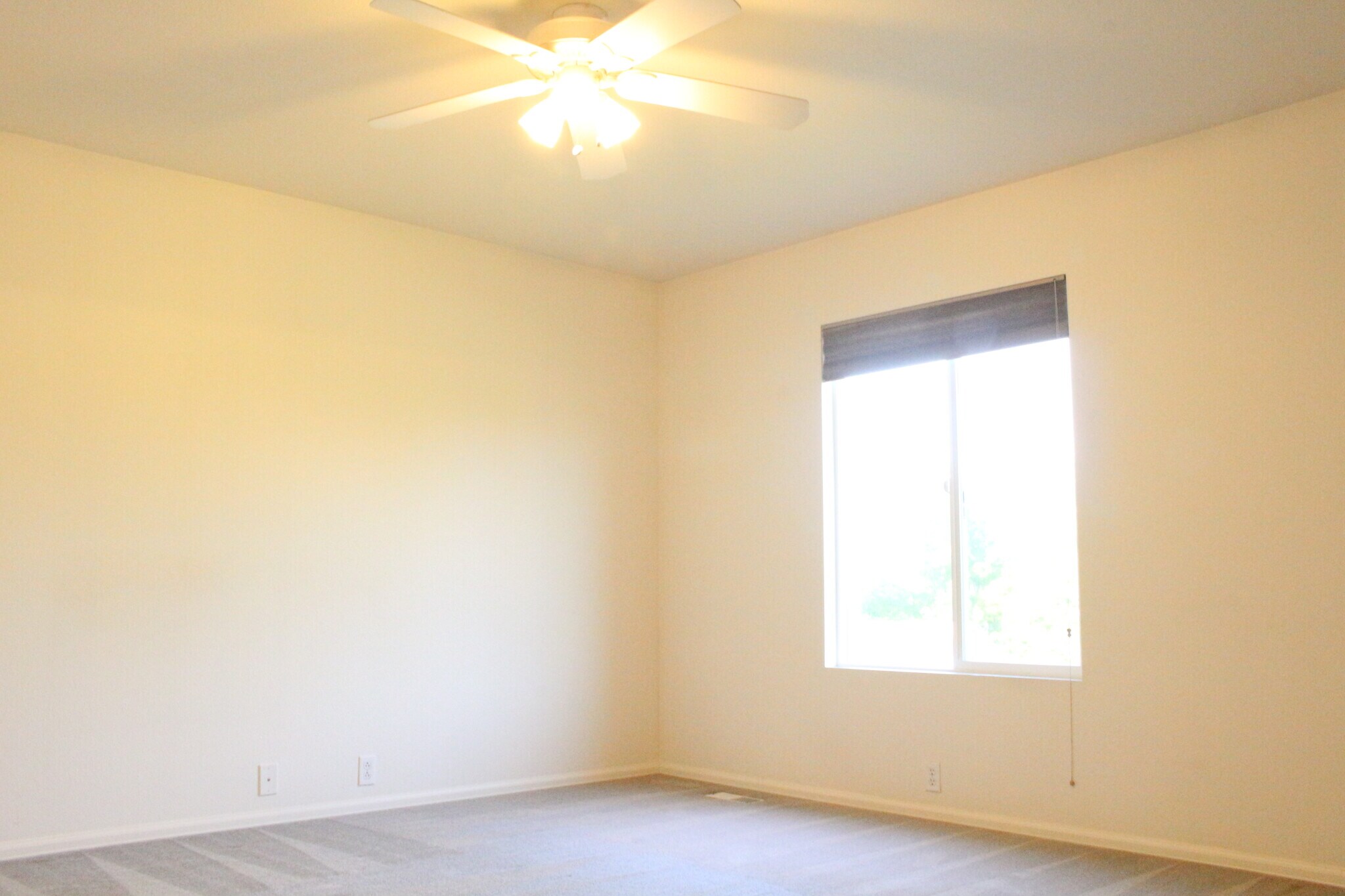 Building Photo - 3425 East 123rd Drive