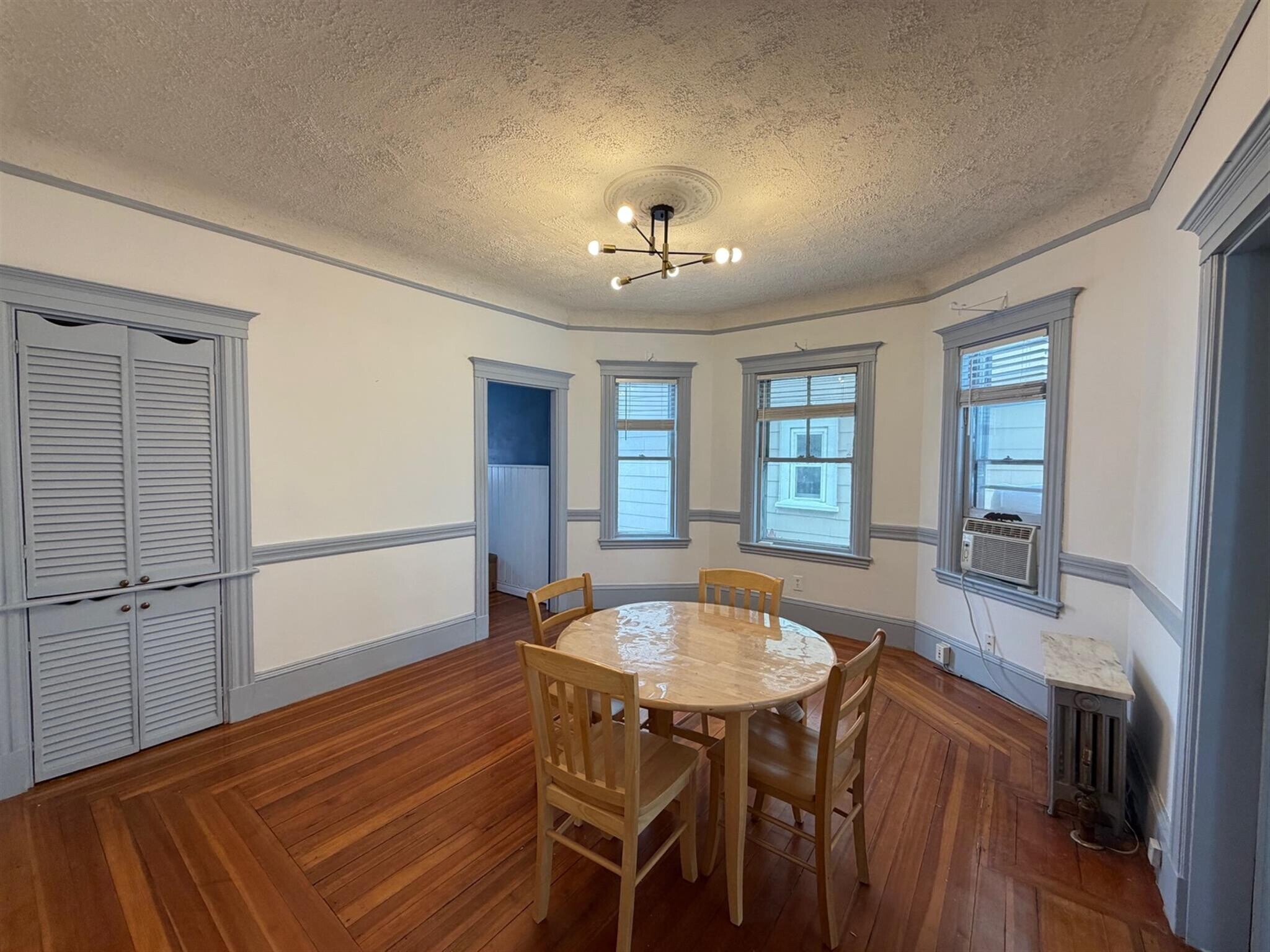 Building Photo - 27 Gilman Ter