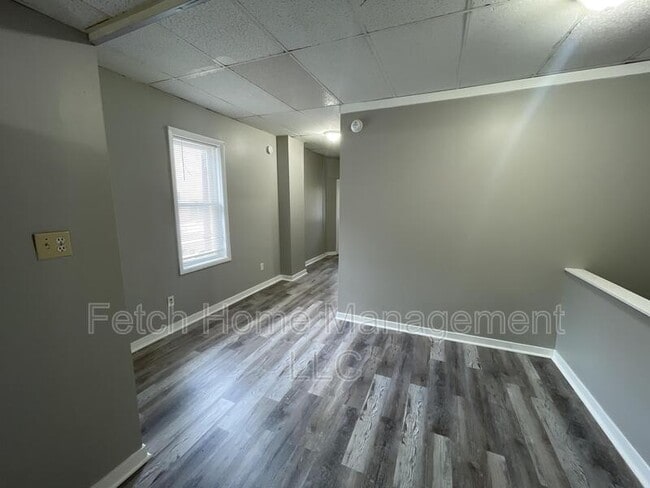Building Photo - 54 W New St