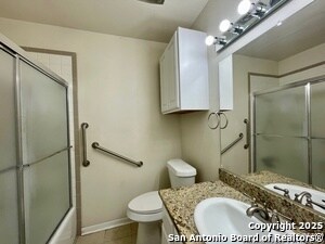 Building Photo - 6714 Strawflower St