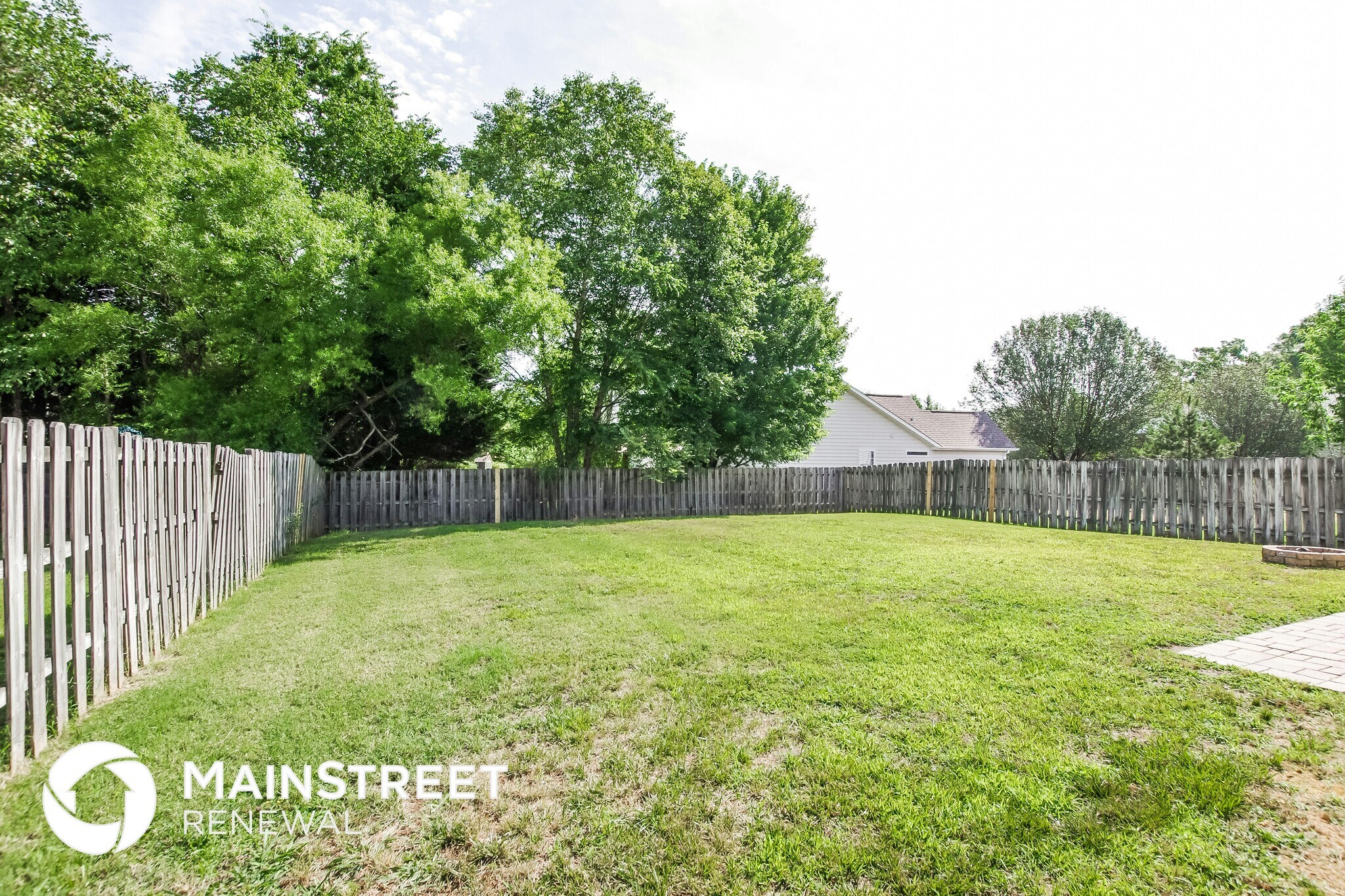 Building Photo - 13906 Silver Dart Pl