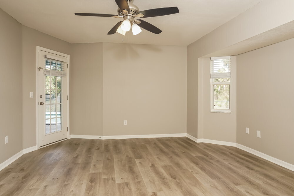 Building Photo - 5515 Maccaughey Dr