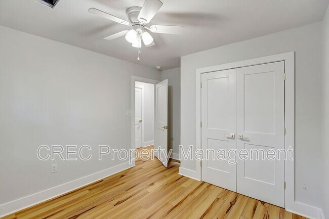 Building Photo - 1757 Skinner Ave