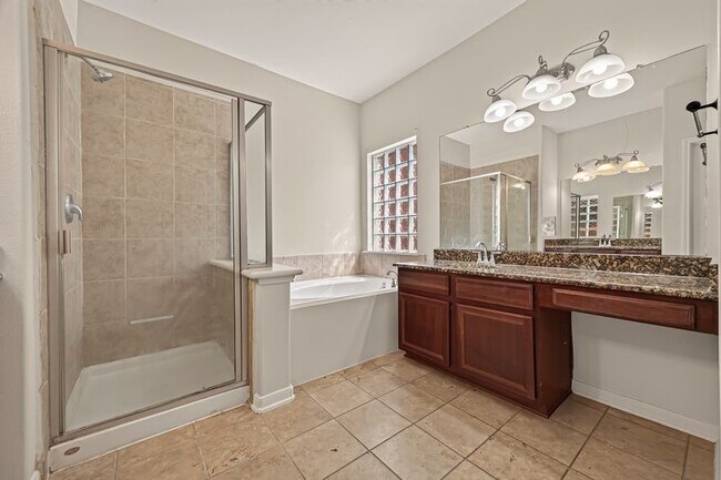 Building Photo - 26414 Forest Pine Ln